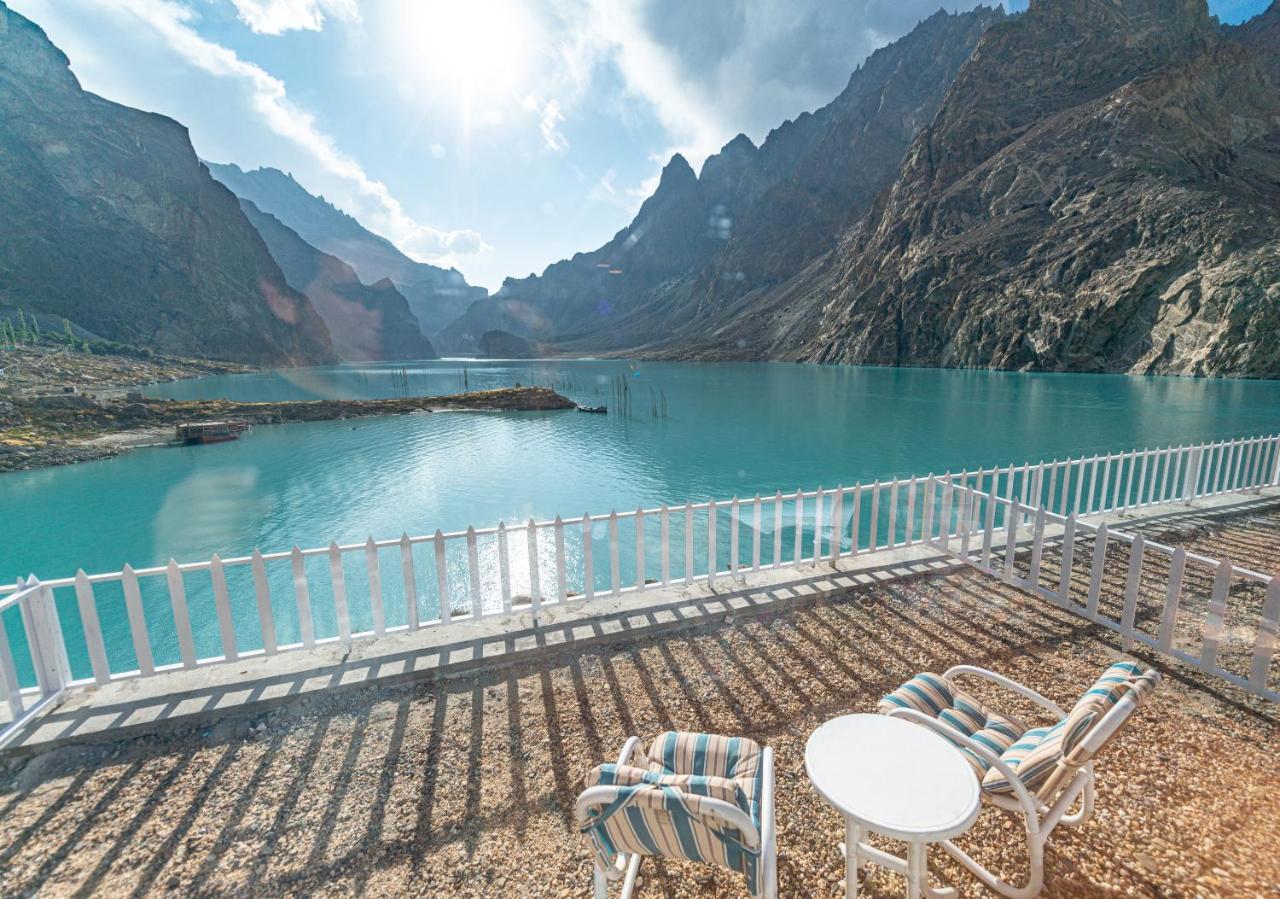 Luxus Hunza Attabad Lake Resort Karimabad  Exterior photo