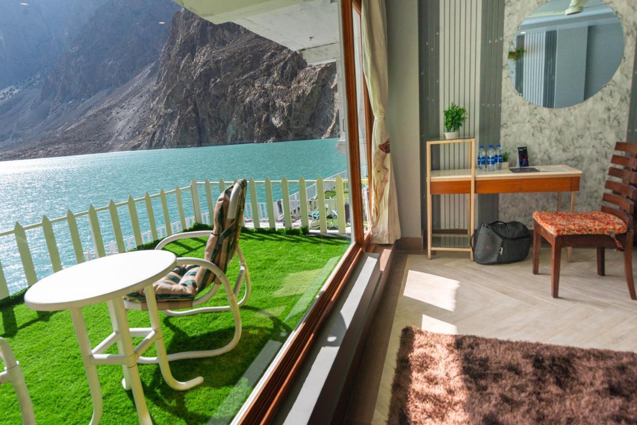 Luxus Hunza Attabad Lake Resort Karimabad  Exterior photo