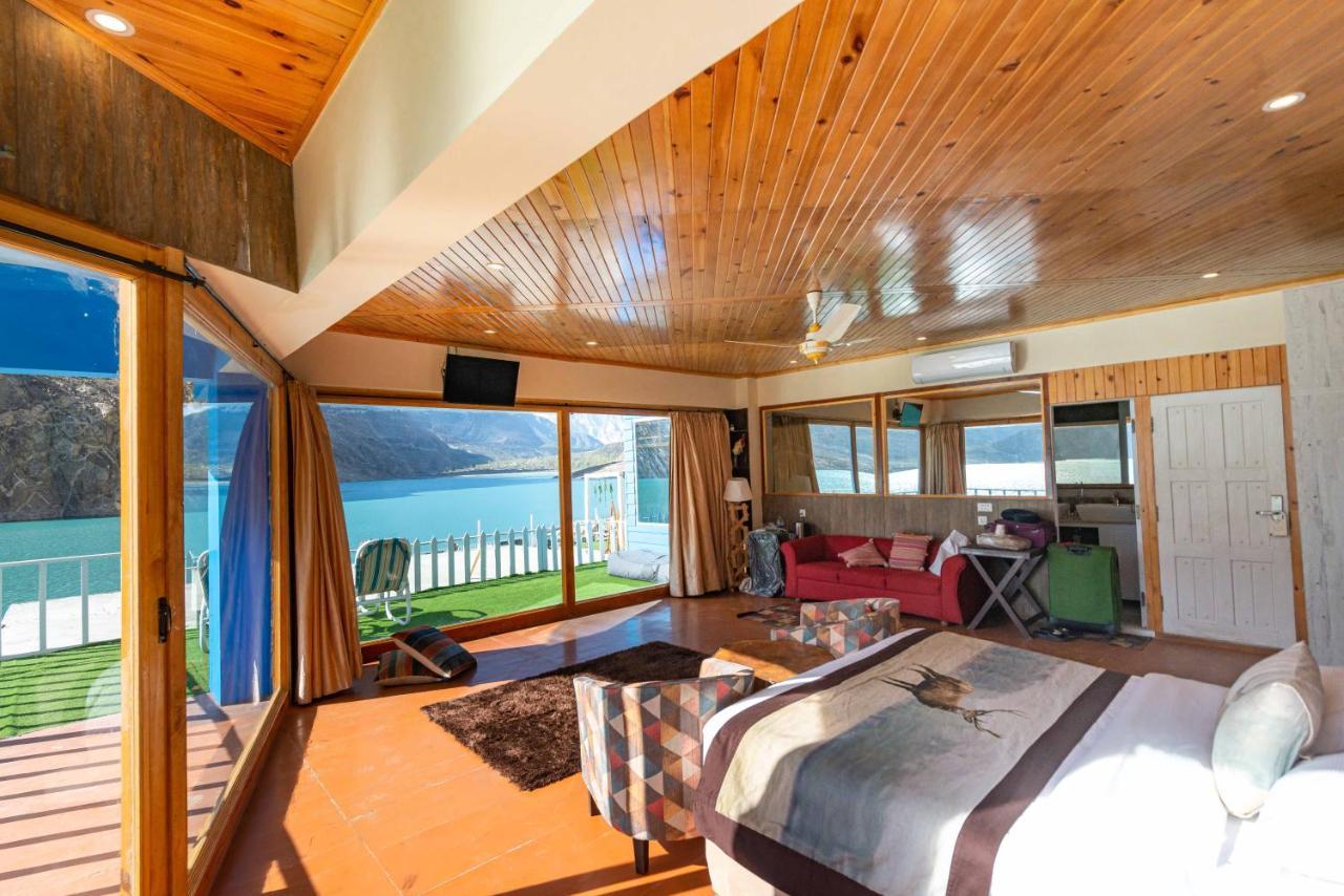 Luxus Hunza Attabad Lake Resort Karimabad  Exterior photo