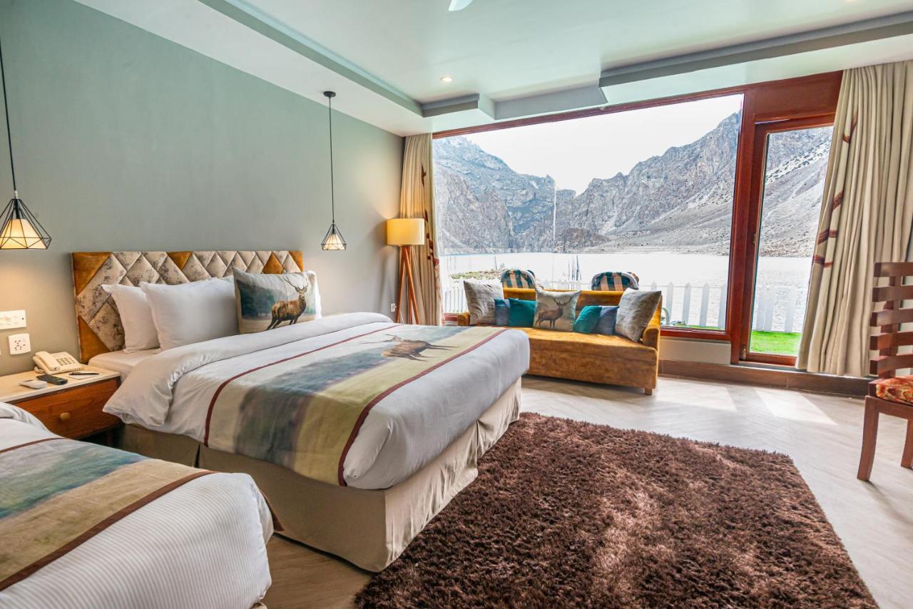 Luxus Hunza Attabad Lake Resort Karimabad  Exterior photo