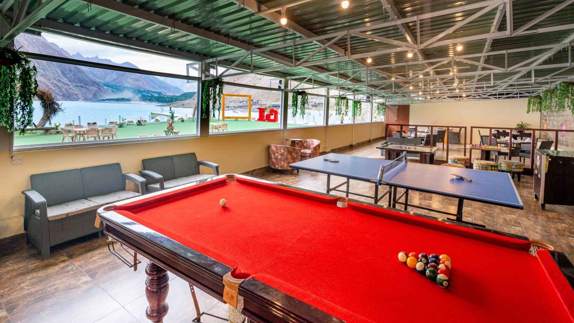 Luxus Hunza Attabad Lake Resort Karimabad  Exterior photo
